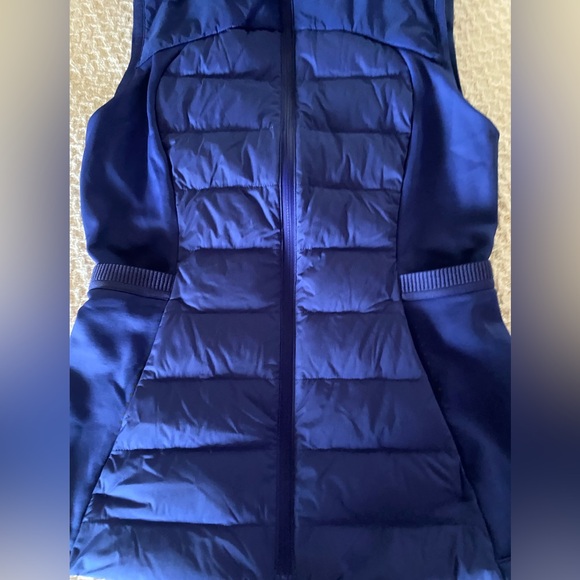 Lululemon down vest - Picture 2 of 4